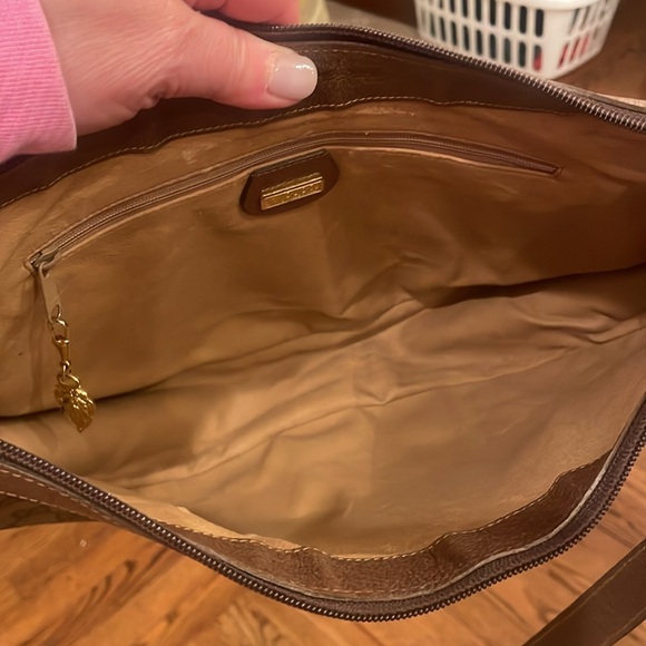 Gucci Brown and Tan Shoulder Bag - Picture 6 of 8